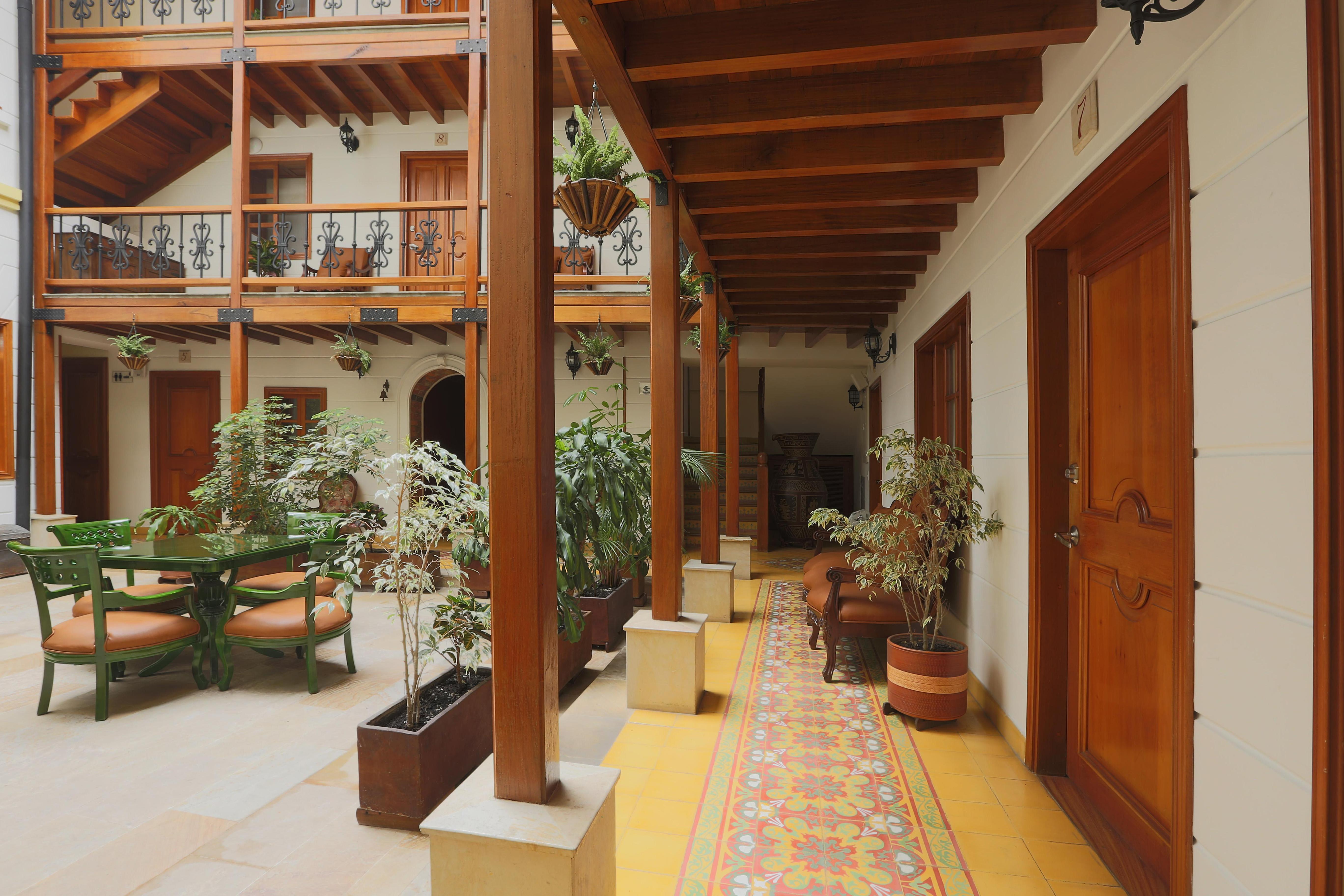 Hotel Santa Lucia Boutique Spa Bogotá Eksteriør billede Interior of the hotel